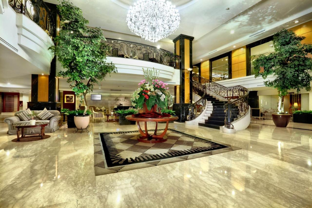Aston Tropicana Hotel Bandung Eksteriør billede