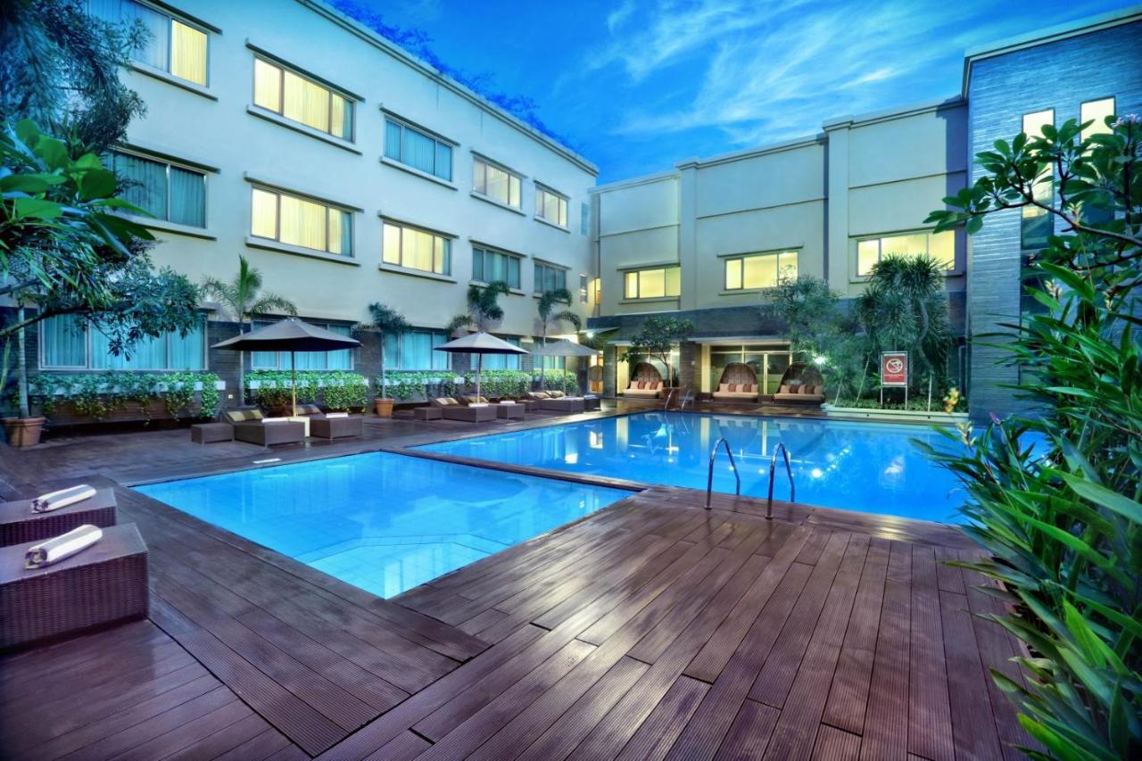 Aston Tropicana Hotel Bandung Eksteriør billede