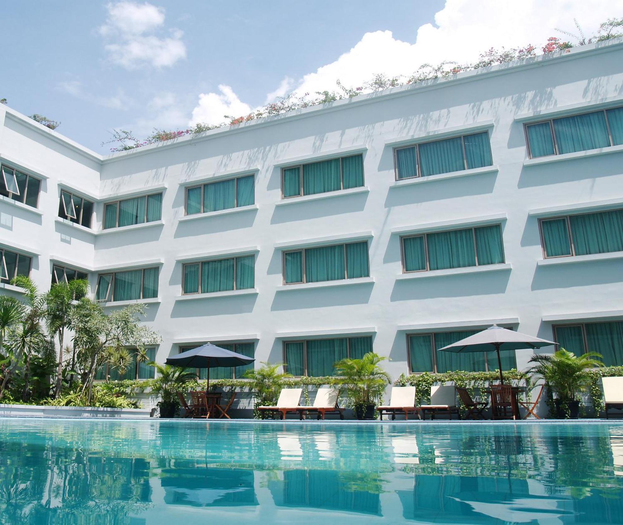 Aston Tropicana Hotel Bandung Eksteriør billede
