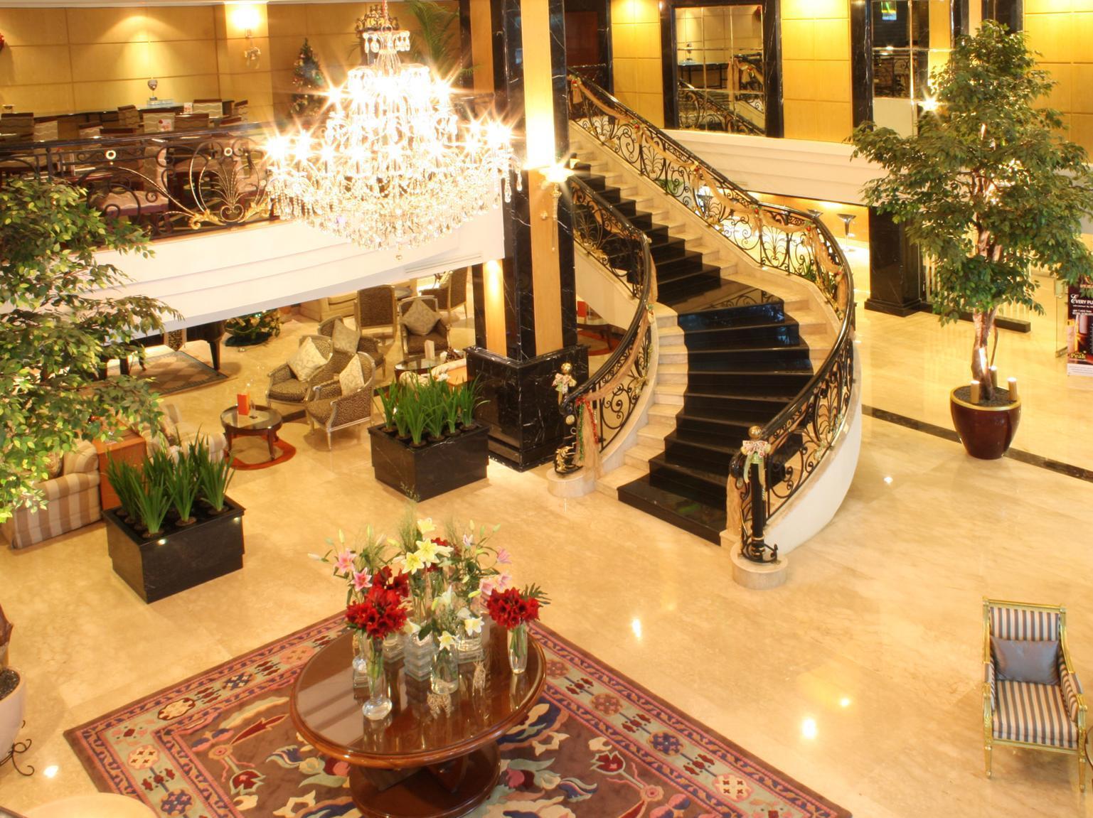 Aston Tropicana Hotel Bandung Eksteriør billede