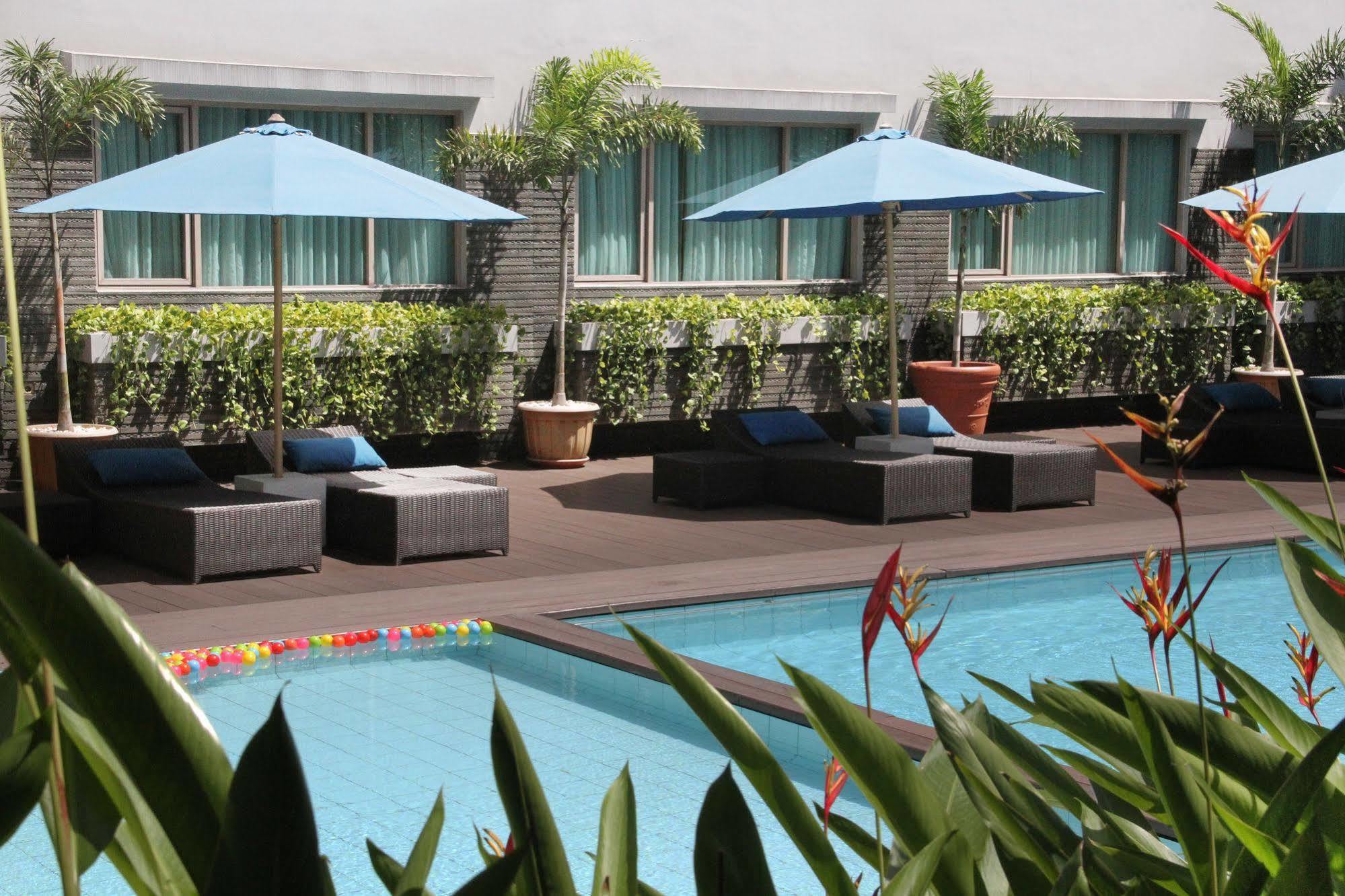 Aston Tropicana Hotel Bandung Eksteriør billede